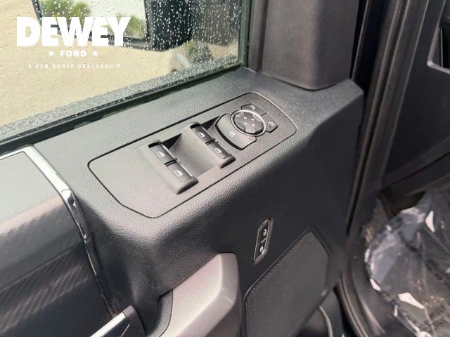 Used 2019 Ford F150 XLT w/ Equipment Group 302A Luxury AWD/4WD image 11