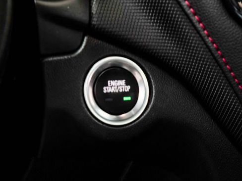 Used 2022 Chevrolet Equinox RS FWD image 38