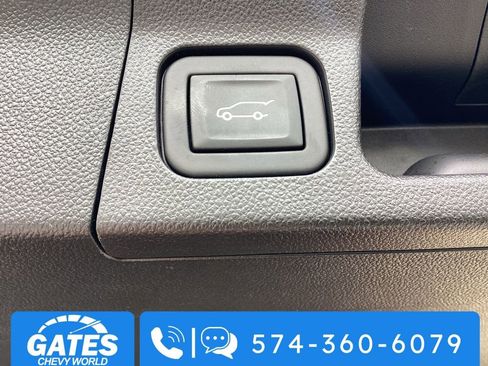 Used 2023 GMC Acadia Denali w/ Denali Ultimate Package AWD/4WD image 14