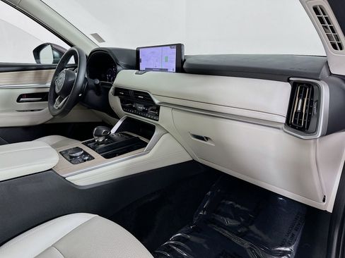 Certified 2024 MAZDA CX-90 Plug-In Hybrid w/ Premium Plus AWD/4WD image 32