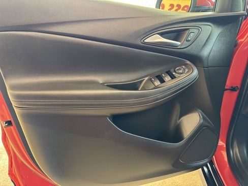 Used 2024 Buick Encore GX Sport Touring image 11