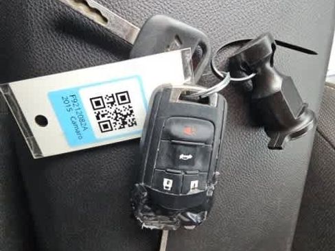 Used 2015 Chevrolet Camaro LS image 27