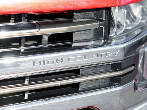 Used 2019 Chevrolet Silverado 1500 High Country image 50