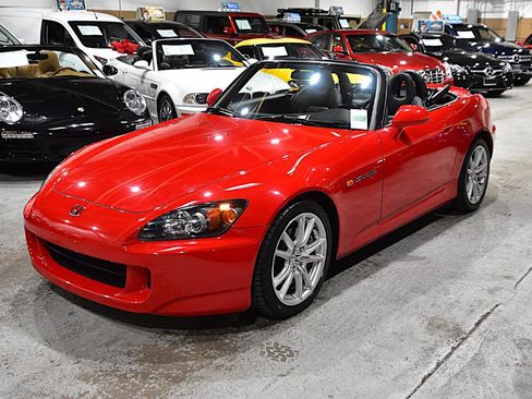 Used 2004 Honda S2000 image 13
