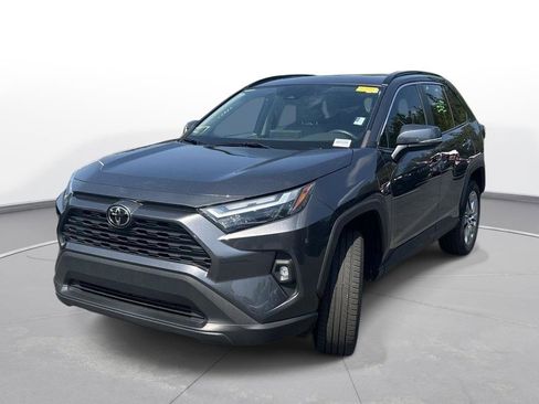 Used 2022 Toyota RAV4 XLE Premium FWD image 2