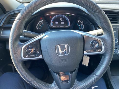 Used 2020 Honda Civic LX image 10