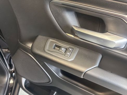 New 2026 RAM 1500 4x4 Crew Cab image 49