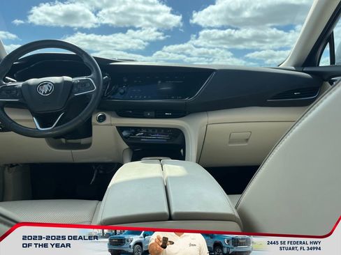 Used 2023 Buick Envision Essence FWD image 15