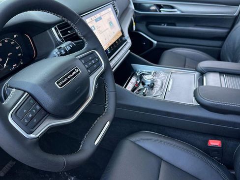 New 2026 Jeep Grand Wagoneer L Limited image 10