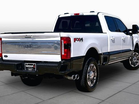 Used 2025 Ford F250 King Ranch w/ FX4 Off-Road Package AWD/4WD image 13