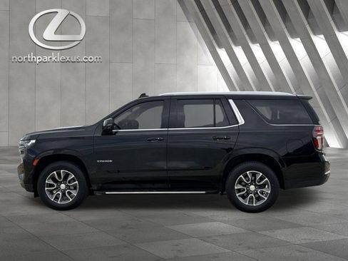 Used 2022 Chevrolet Tahoe LT w/ LT Signature Package image 1