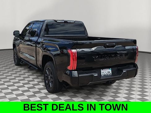 Used 2024 Toyota Tundra Platinum AWD/4WD image 5