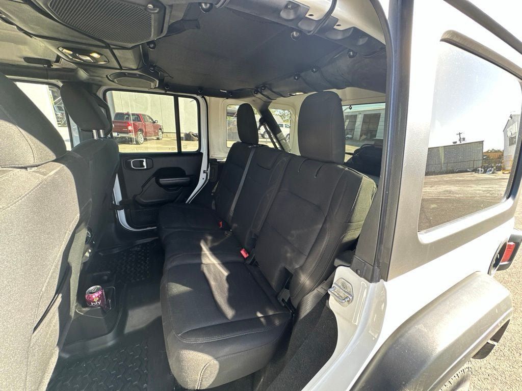 Used 2019 Jeep Wrangler Unlimited Sport S AWD/4WD image 10