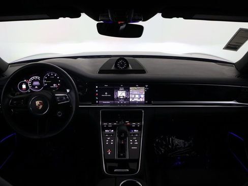 Used 2023 Porsche Panamera 4S image 8