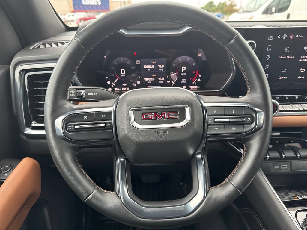 Used 2024 GMC Canyon AT4 w/ AT4 Premium Package AWD/4WD image 21