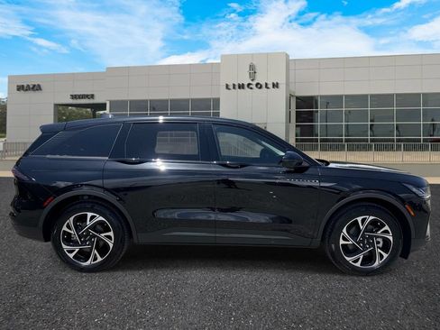 New 2026 Lincoln Nautilus Premier w/ Equipment Group 102A AWD/4WD image 2