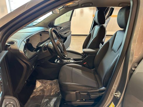 Used 2025 Buick Encore GX Preferred FWD image 25