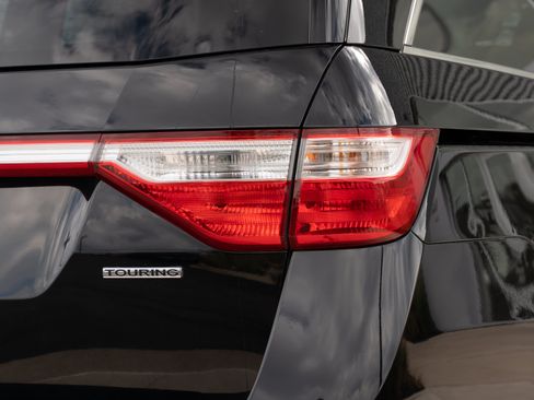 Used 2013 Honda Odyssey Touring image 27