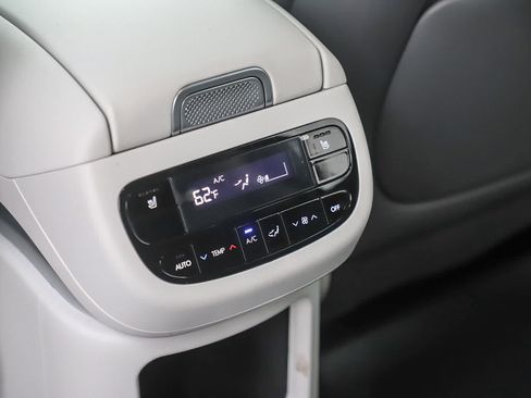 New 2026 Hyundai Ioniq 9 SEL AWD/4WD image 25