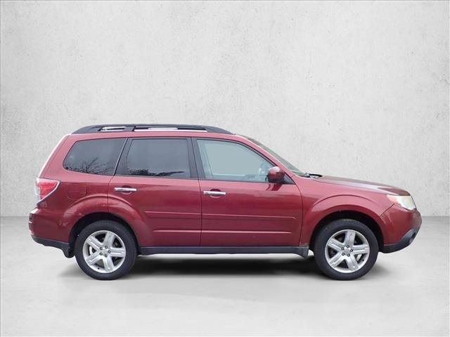 Used 2010 Subaru Forester 2.5X Premium AWD/4WD image 14