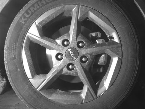 Used 2025 Kia K4 LXS image 13