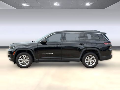 Used 2022 Jeep Grand Cherokee L Limited AWD/4WD image 2