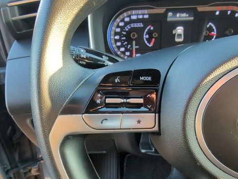 Certified 2024 Hyundai Santa Cruz SEL image 18