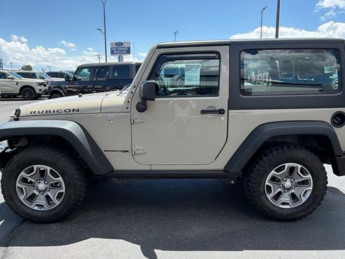 Used 2018 Jeep Wrangler Rubicon w/ Power Convenience Group AWD/4WD image 6