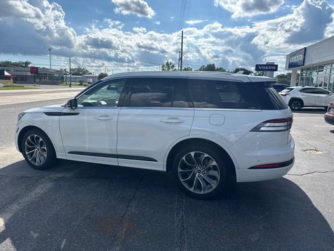 Used 2023 Lincoln Aviator Grand Touring w/ Equipment Group 301A AWD/4WD image 6