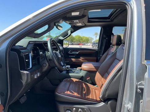Used 2025 GMC Sierra 1500 Denali Ultimate AWD/4WD image 14
