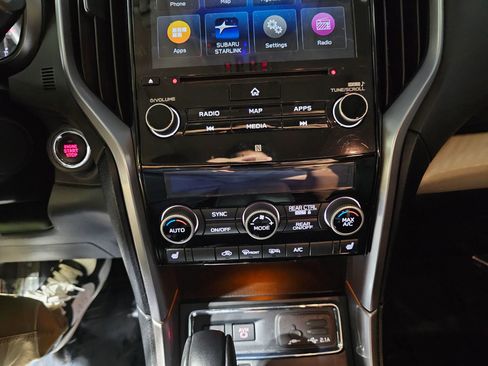 Used 2021 Subaru Ascent Premium w/ Sport Package image 14