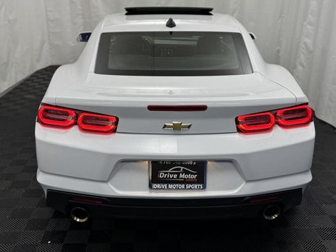 Used 2023 Chevrolet Camaro LT image 9