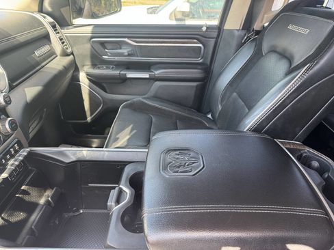 Used 2019 RAM 1500 Laramie image 15