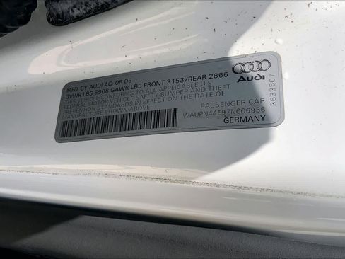 Used 2007 Audi S8 AWD/4WD image 29