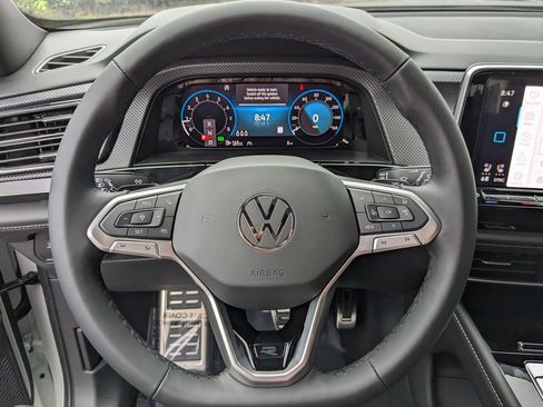 New 2026 Volkswagen Atlas Cross Sport SEL Premium R-Line image 27