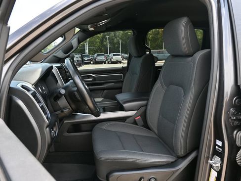 Used 2021 RAM 1500 Lone Star AWD/4WD image 16