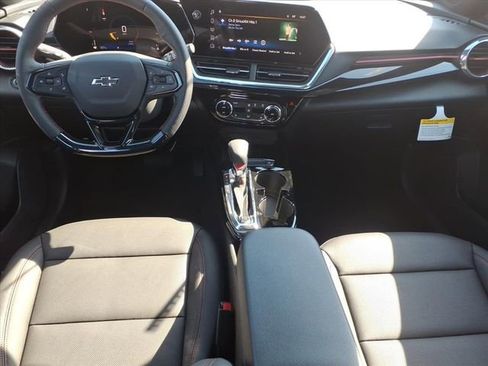 New 2026 Chevrolet Trax RS image 11