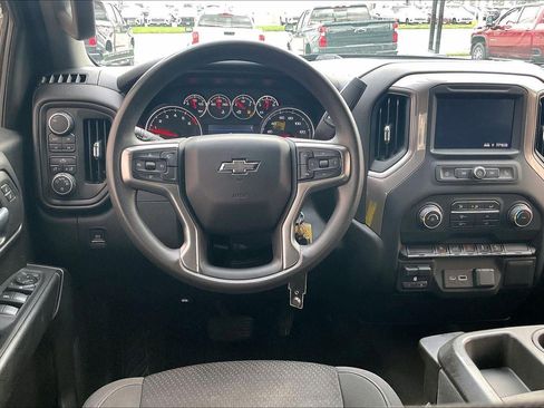 Used 2021 Chevrolet Silverado 1500 Custom Trail Boss w/ Safety Confidence Package AWD/4WD image 5