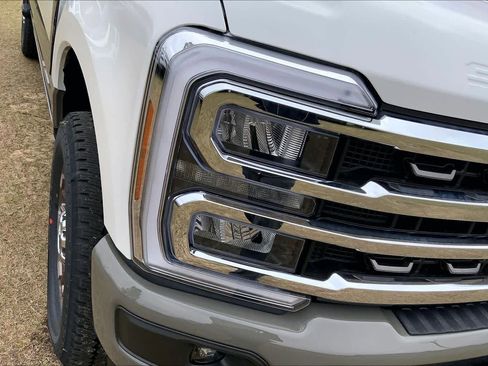 New 2026 Ford F350 King Ranch w/ FX4 Off-Road Package image 13