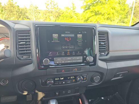 Used 2023 Nissan Frontier Pro-X w/ Technology Package RWD image 20