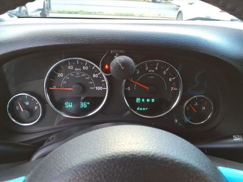 Used 2017 Jeep Wrangler Unlimited Sahara w/ Trailer Tow Group image 20