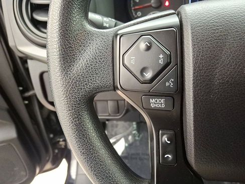 Certified 2022 Toyota Tacoma SR image 17