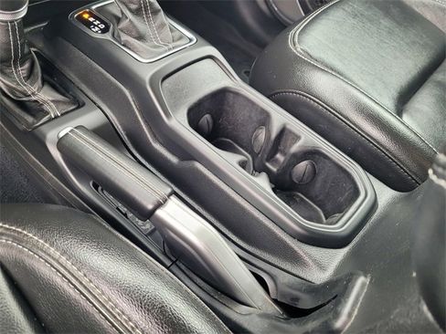 Used 2022 Jeep Gladiator Overland w/ Popular Equipment Package image 24