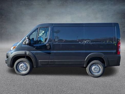Used 2026 RAM ProMaster 1500 w/ Convenience Group FWD image 6