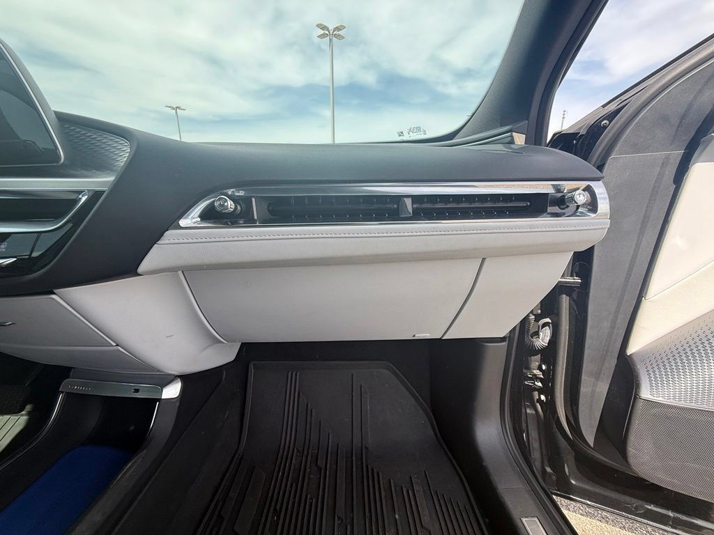 Certified 2024 Cadillac Lyriq Sport AWD/4WD image 31