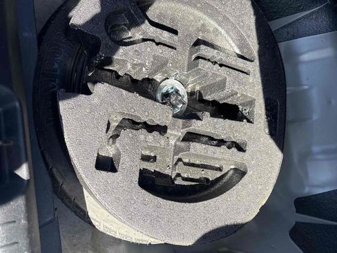 Used 2010 Honda Civic LX image 13