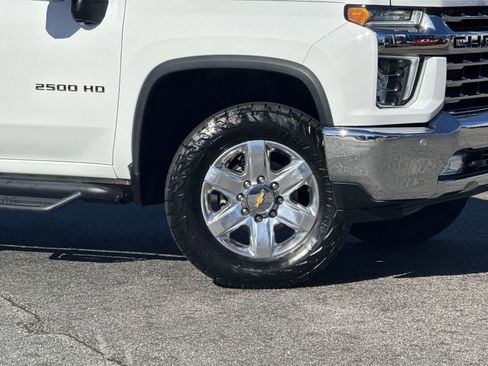 Used 2023 Chevrolet Silverado 2500 LTZ w/ LTZ Plus Package image 13