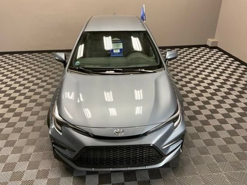 Used 2024 Toyota Corolla SE FWD image 5
