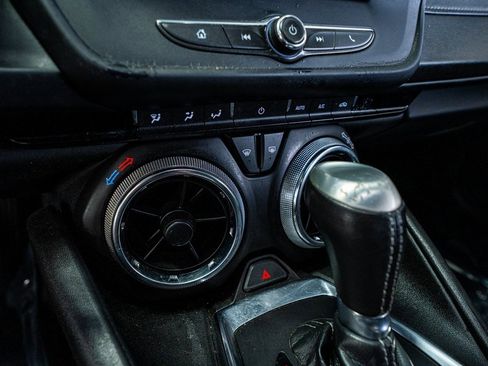 Used 2022 Chevrolet Camaro LT image 45