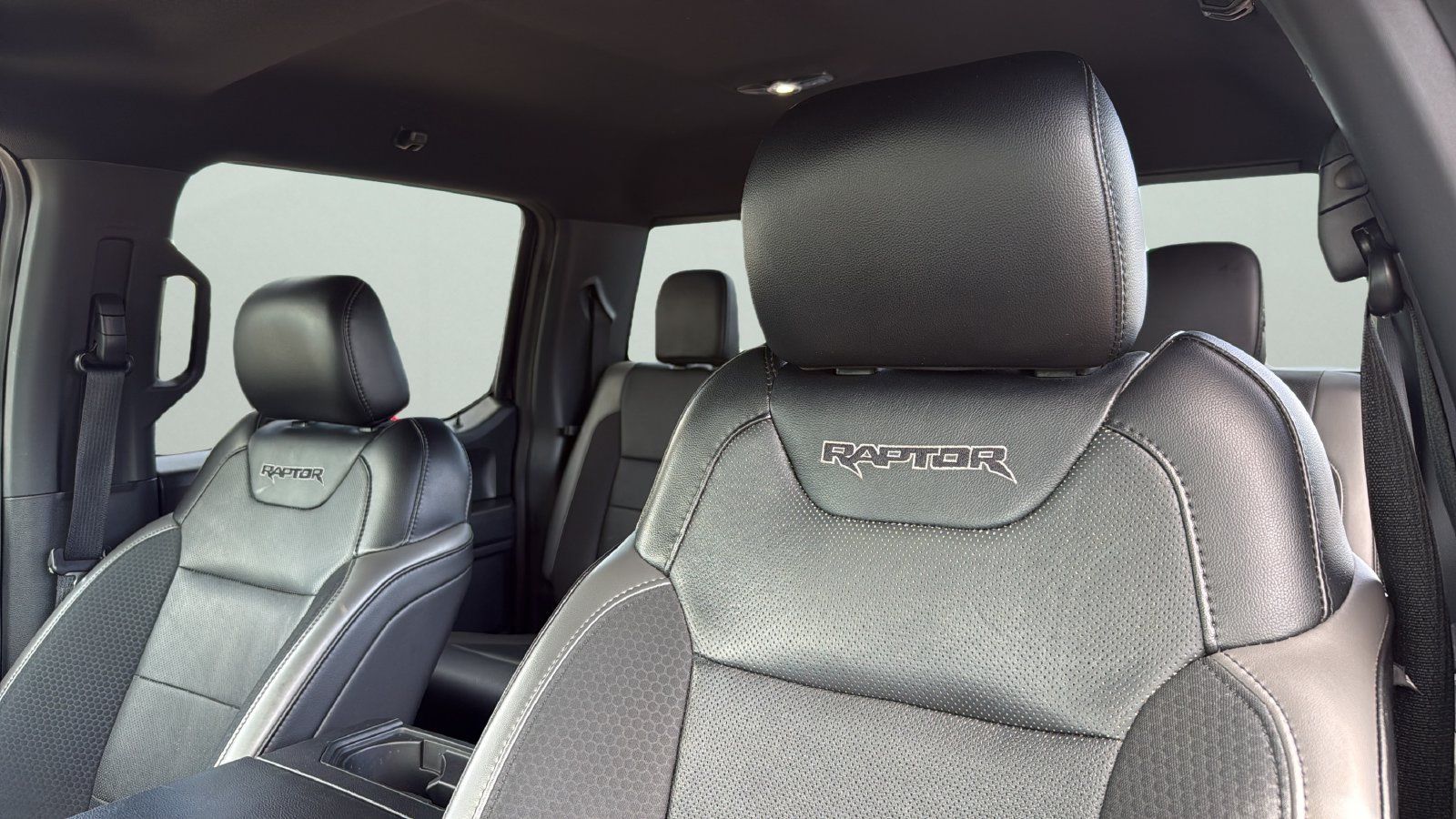 Used 2019 Ford F150 Raptor w/ Equipment Group 801A Mid AWD/4WD image 9
